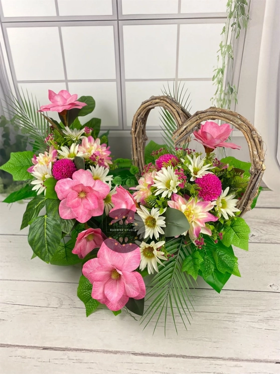 duzy-komplet-nagrobny-z-magnoliami-rozowy